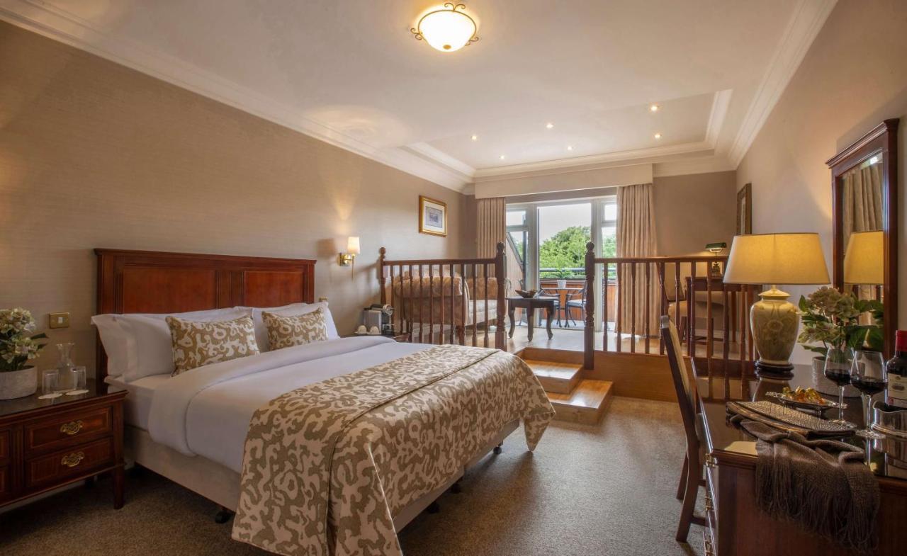 Court Yard Hotel Leixlip Eksteriør bilde
