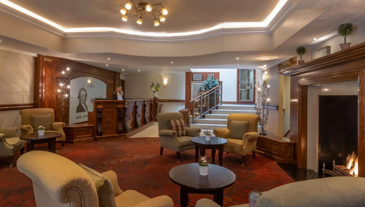 Court Yard Hotel Leixlip Eksteriør bilde