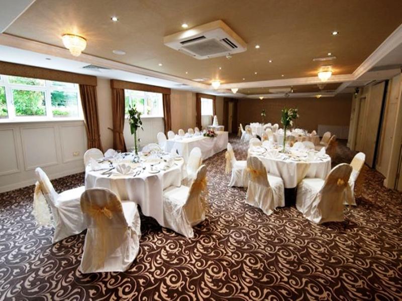 Court Yard Hotel Leixlip Eksteriør bilde