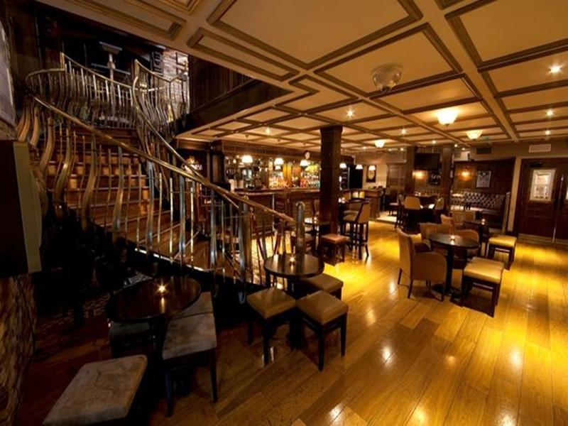 Court Yard Hotel Leixlip Eksteriør bilde