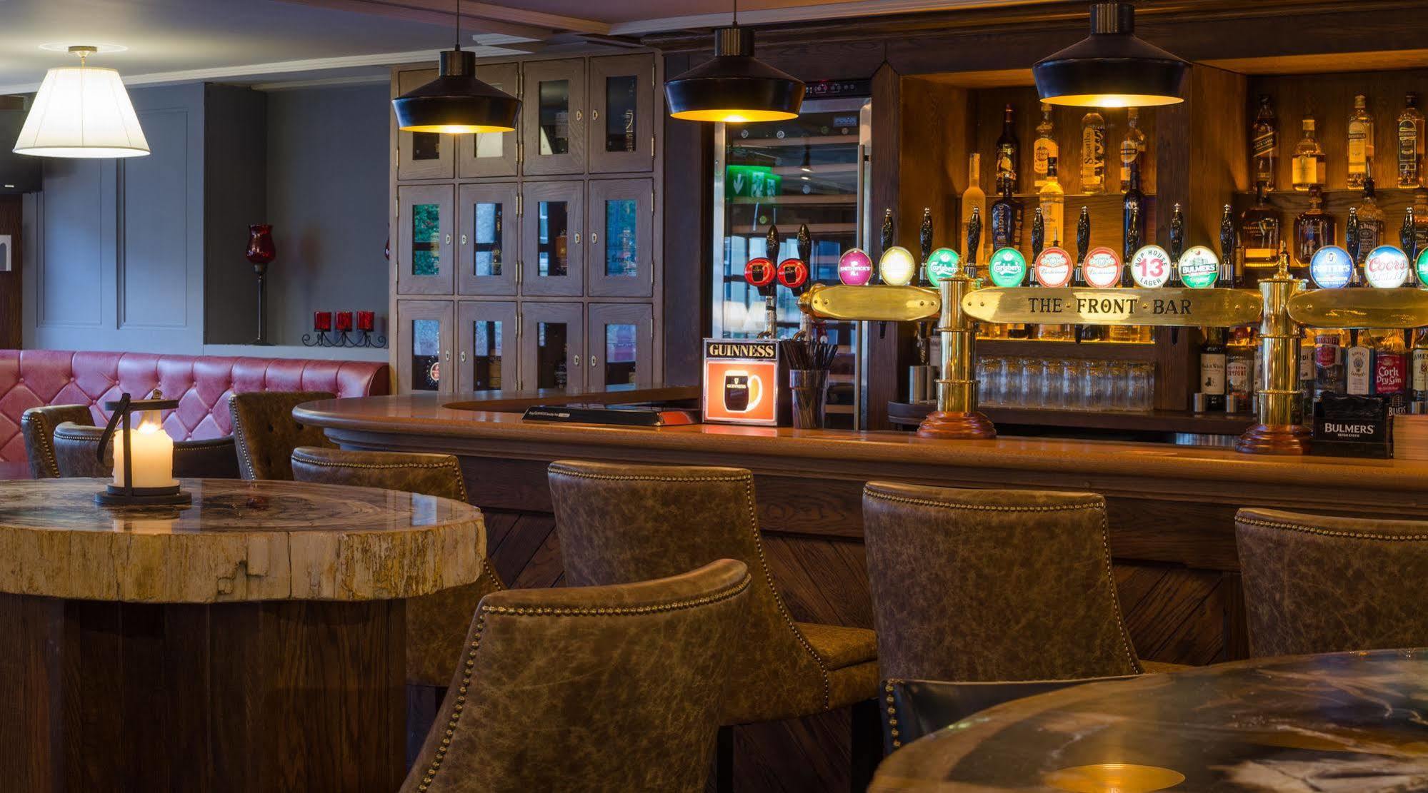 Court Yard Hotel Leixlip Eksteriør bilde